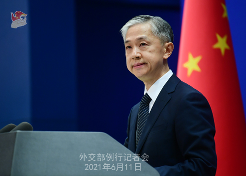 网络时代双刃剑效应下的涉黄问题,免费看污网站的立场与个人选择挑战