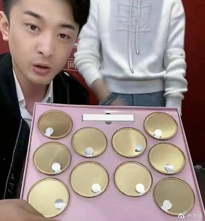 辛巴燕窝最新官方动态,变化、学习与自信的力量展现新篇章