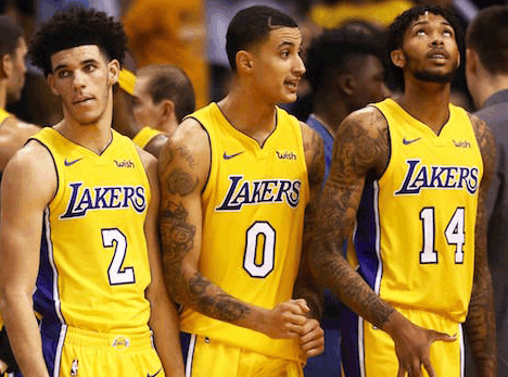 湖人最新签约揭秘，探索小巷中的隐藏美味秘籍！