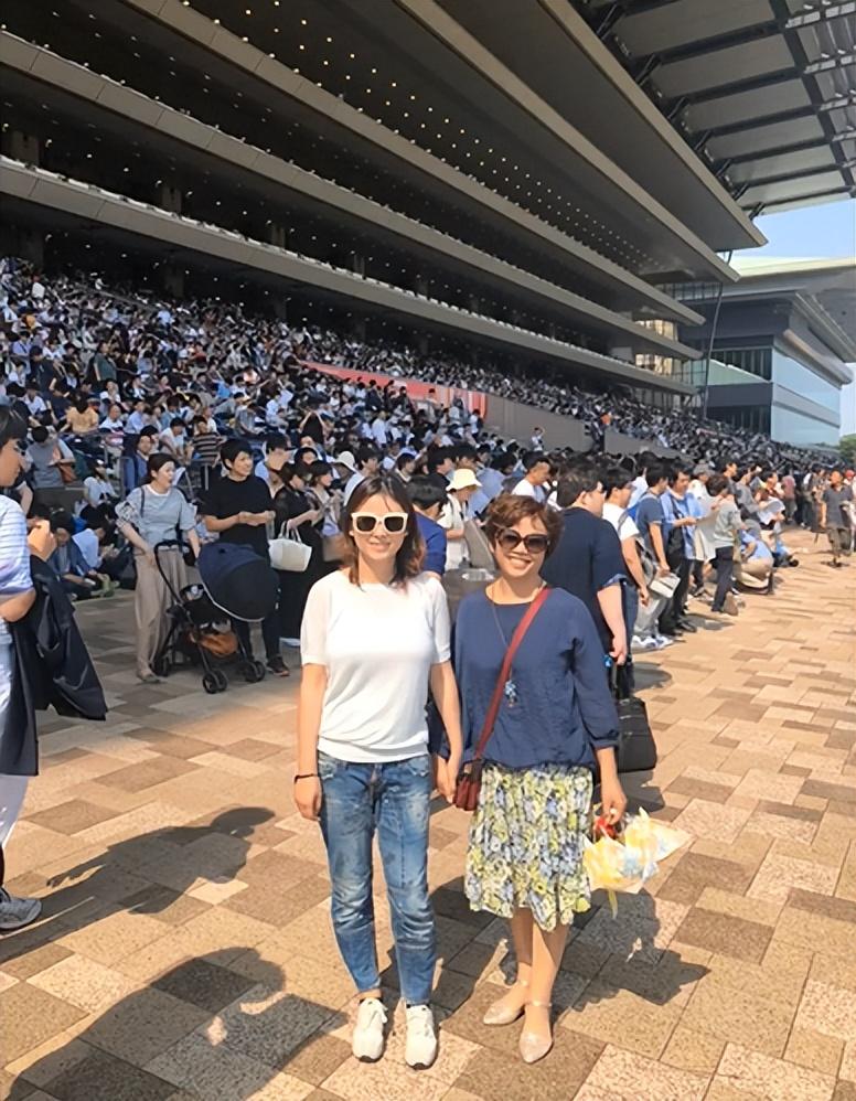 妮宝一家最新科技,重塑生活,未来之光体验