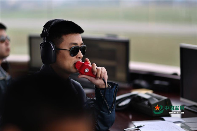 蒋佳冀最新情况,蒋佳冀最新情况,科技新品璀璨登场,引领生活新潮流