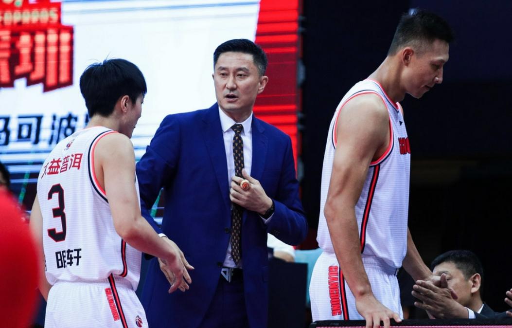 辽宁男最新动态揭秘,日常趣事与坚固友情纽带