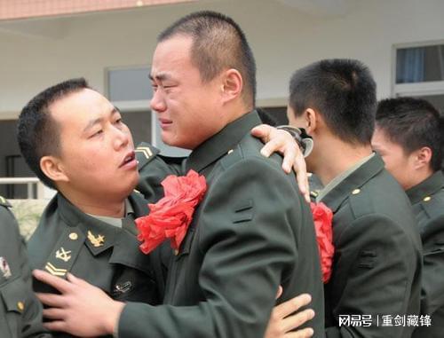 士官转业政策解读,关于服役满12年的转业政策更新资讯