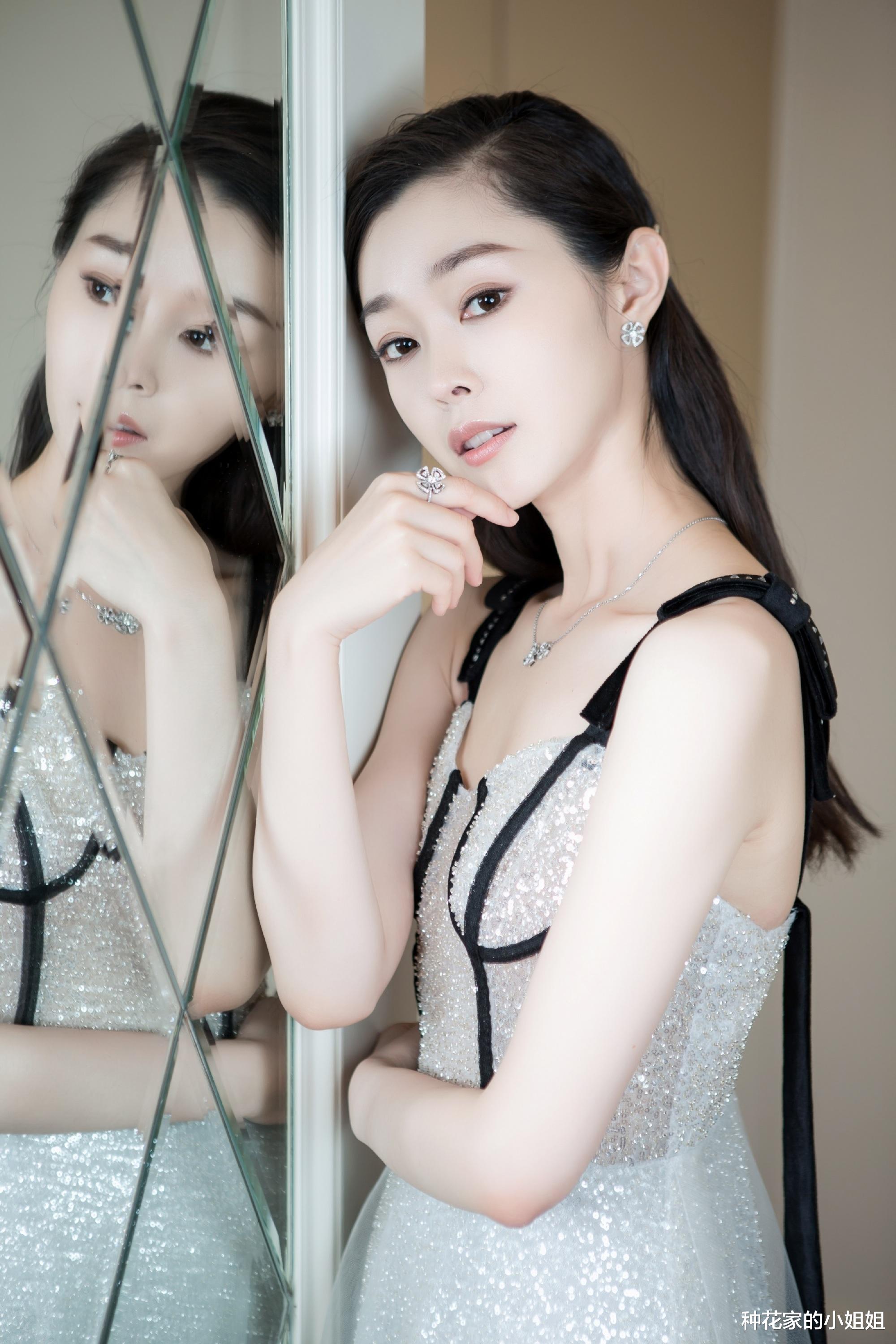 宋铁专属科技新品,智能生活体验之旅,领略未来科技魅力