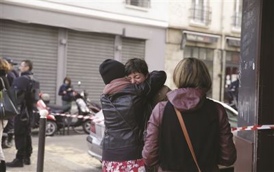 法国发生针对华人枪击事件最新进展,法国发生针对华人枪击事件最新进展，自然美景之旅带来内心的宁静与力量