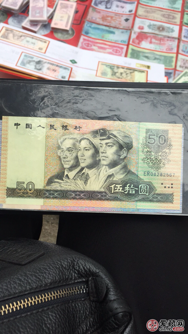 8050元惊喜邂逅，温馨小城中的神奇缘分