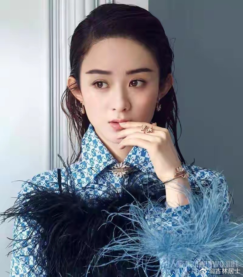 A血型明星探秘小巷宝藏,揭秘隐藏的特色小店