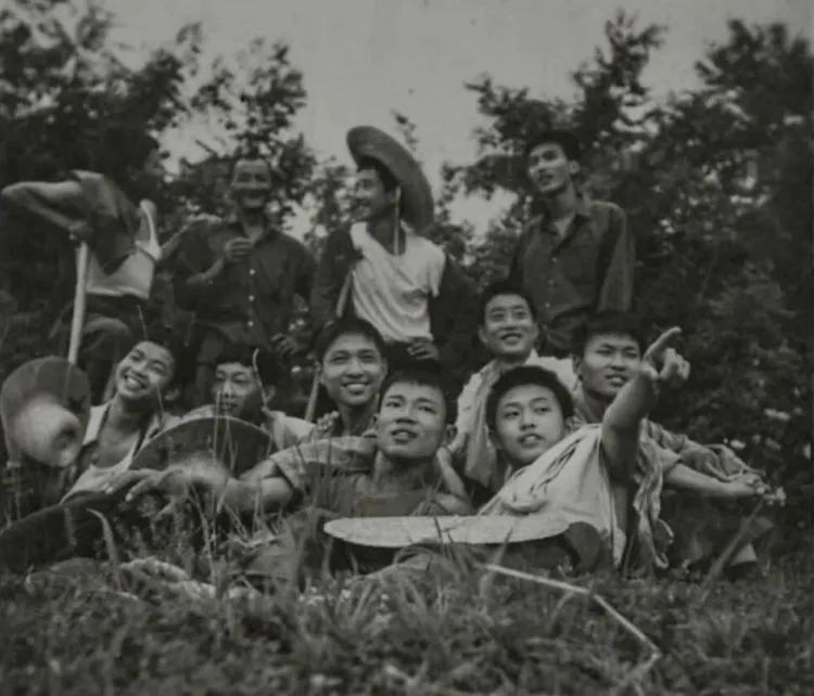 郑州老周班最新动态,小巷中的味觉奇遇揭秘