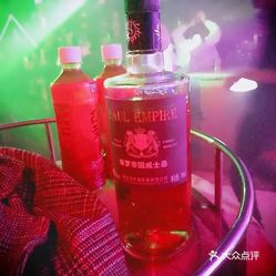 最新菲比酒揭秘,小巷中的独特酒香