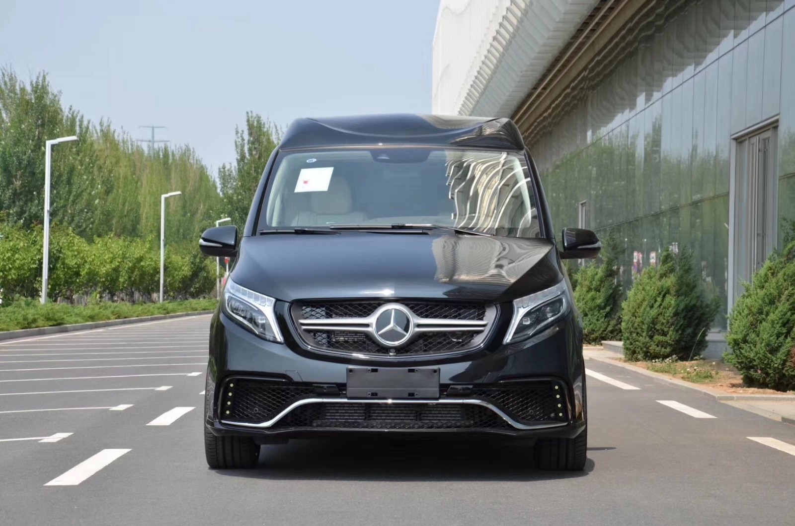 奔驰七人座商务车价格