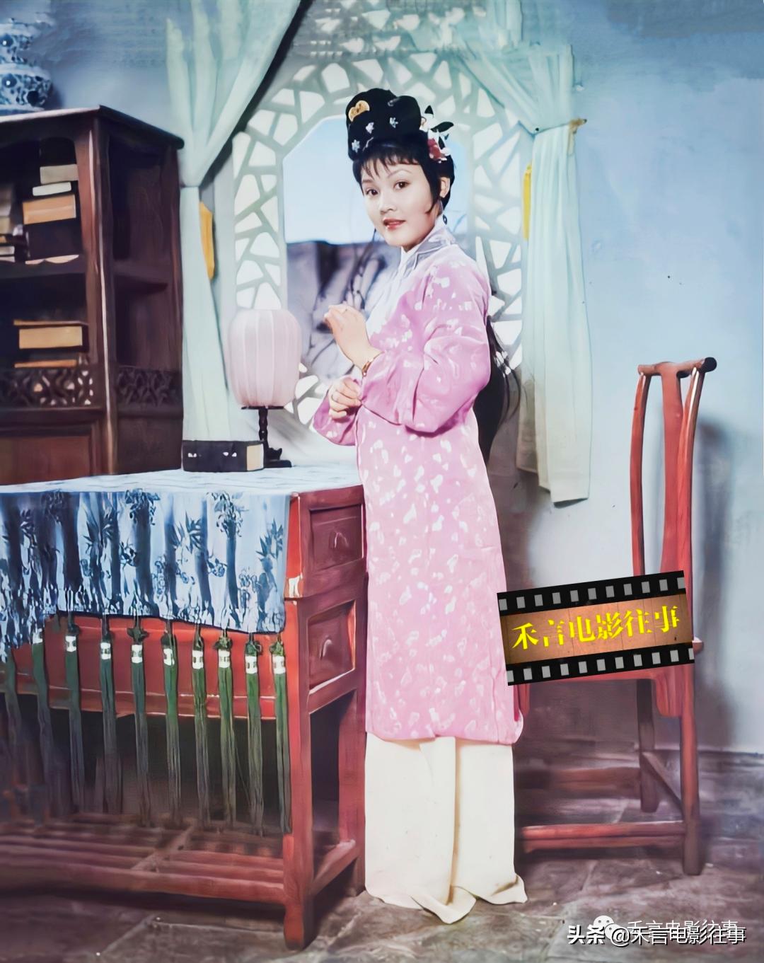 女演员夏菁，从舞台到荧屏的自信蜕变与成就之美