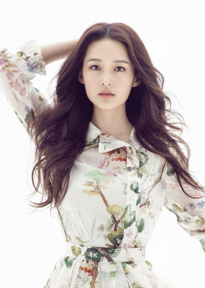 女演员赵丽颖的温馨日常风采