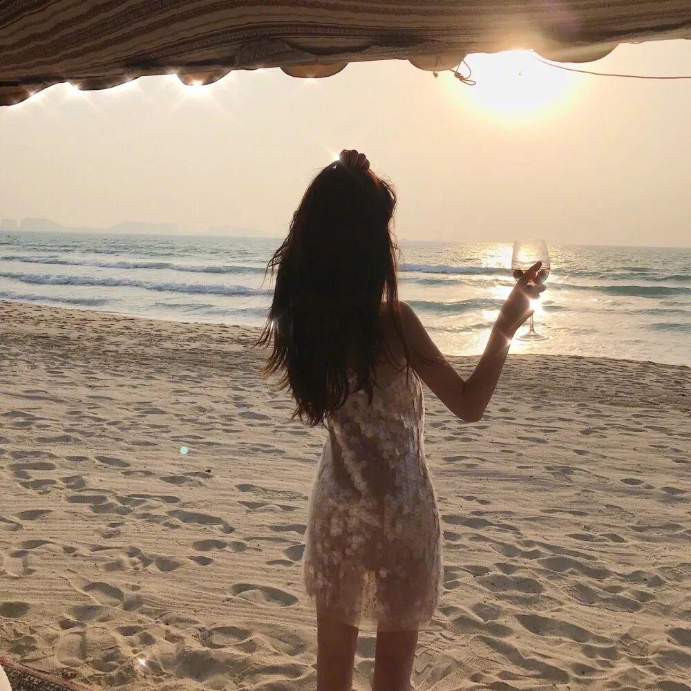 最新女生背影美图,时尚潮流中的独特魅力