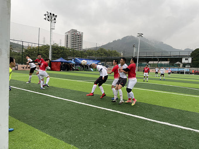 深圳足球比赛，科技盛宴展现未来足球魅力