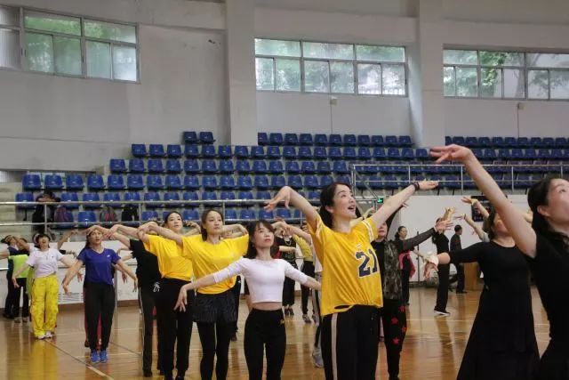 最新排舞,舞动时尚的魅力与独特风采