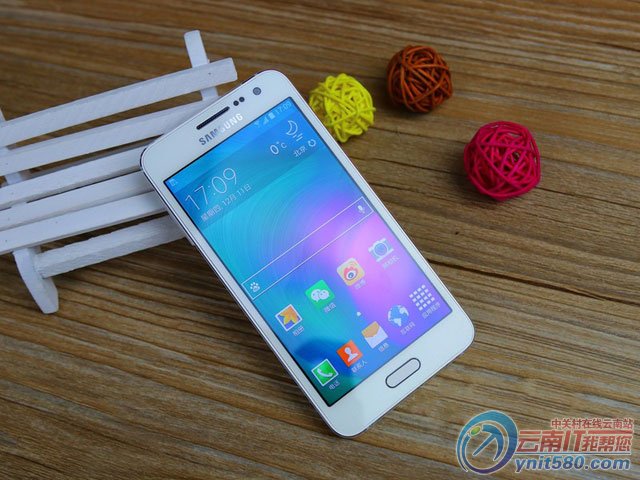 三星最新款手机售价揭秘，探寻内心平静的旅程启程