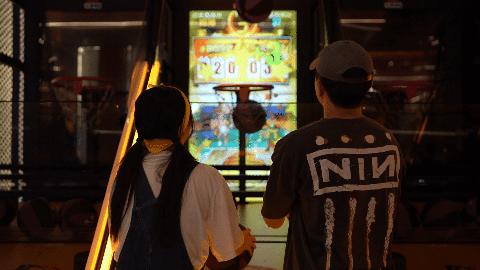 最新篮球跳跃技巧探索，自然美景中的篮球之旅