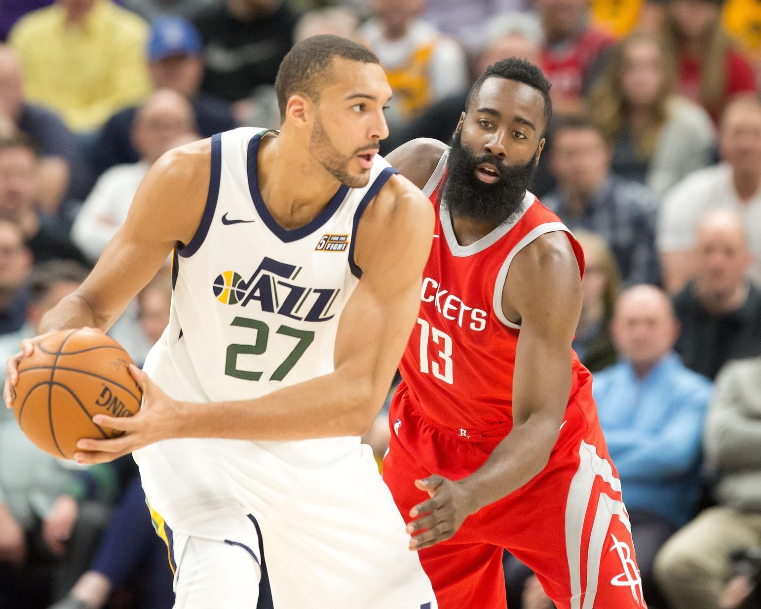 肺炎疫情最新动态下的温馨日常观察与记录