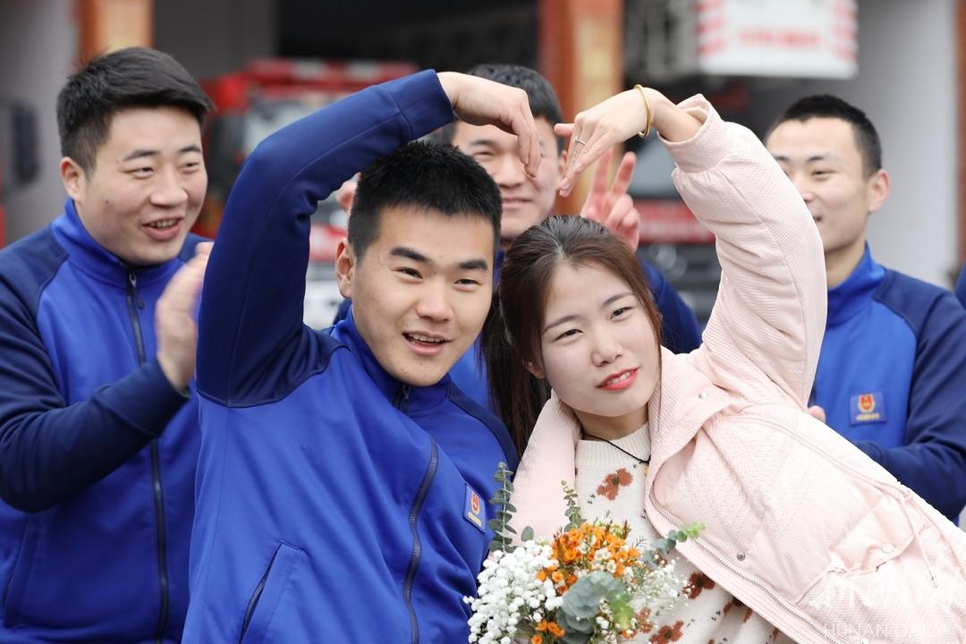 李浩然最新日常分享,城市生活的温馨瞬间