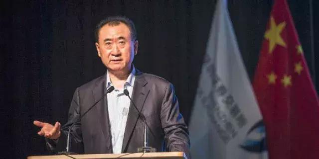 IPO与借壳上市，探索独特小店在小巷中的上市之旅