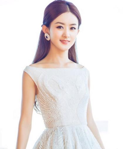 11月出生的明星,变化、学习与自信的力量闪耀星途