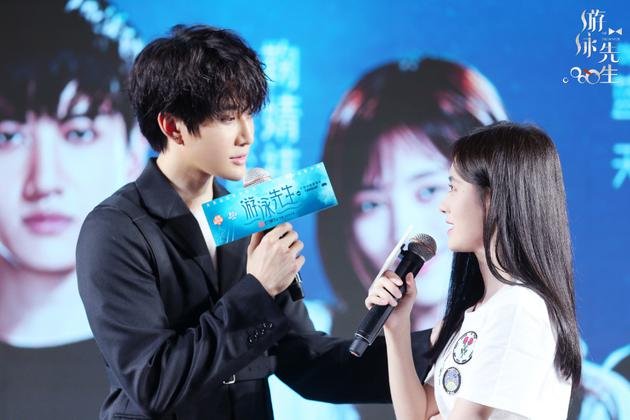 鞠婧祎与Mike的电视剧,展现变化、学习与自信的力量之路