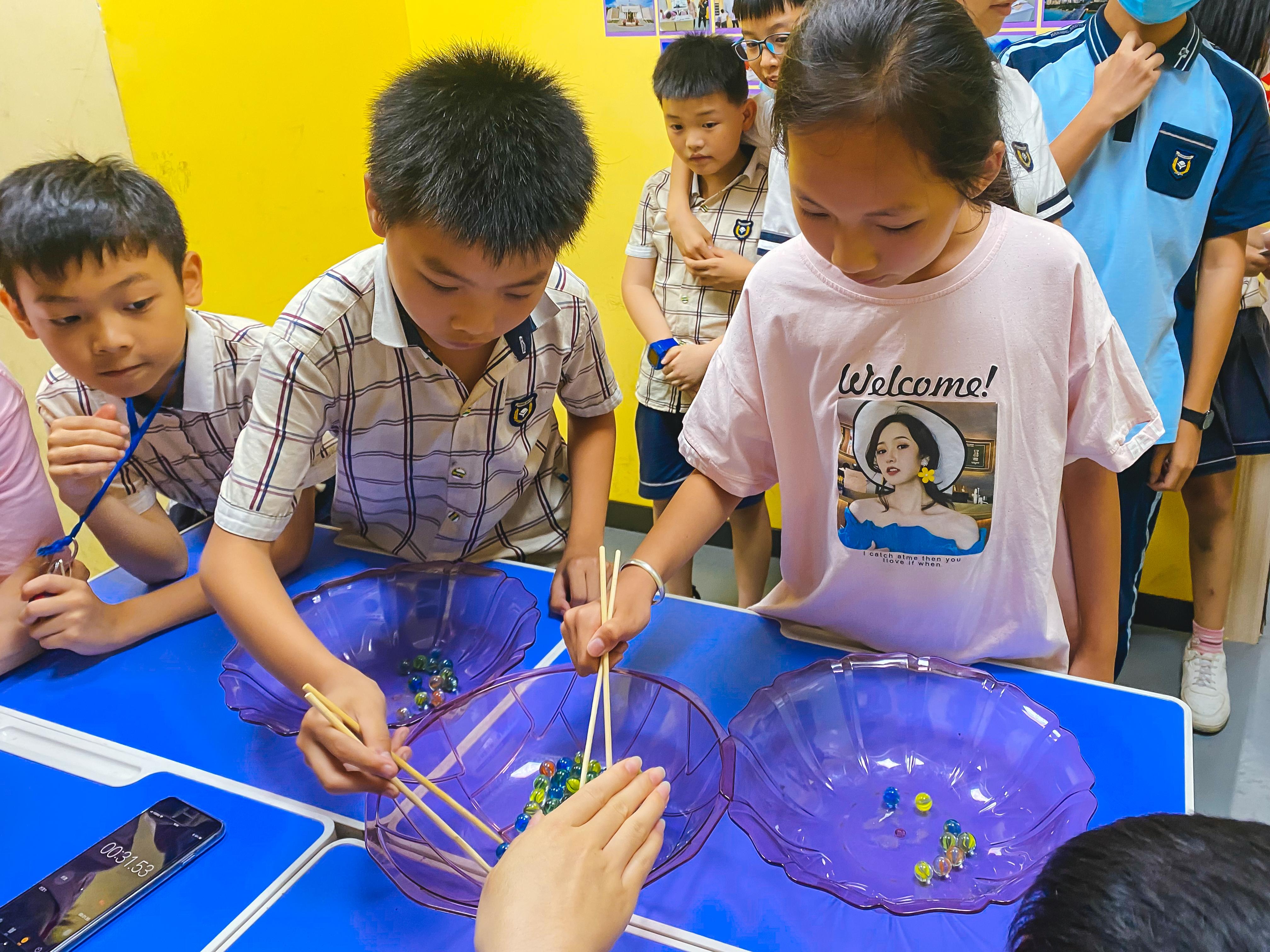 戴氏教育上市,戴氏教育上市,教育行业的崭新里程碑