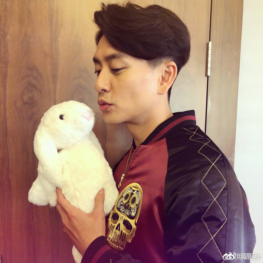 黄宗泽最新动态揭秘，小巷深处的独特风味探索之旅