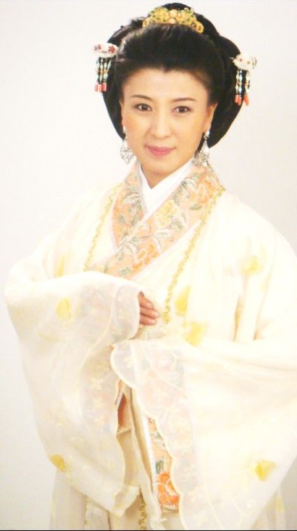 演员张绍华,演员张绍华,如何学习表演艺术——从初学到进阶的详细步骤指南