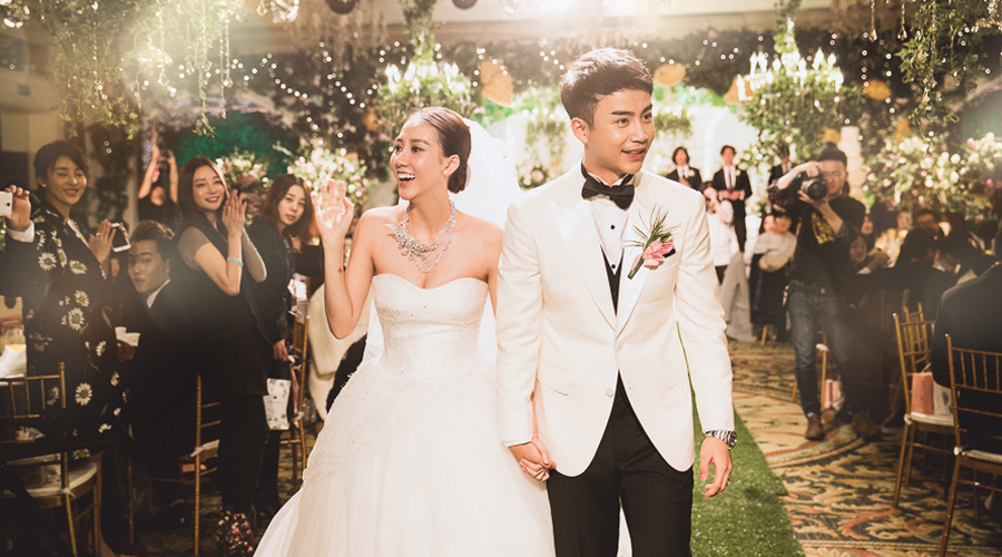 明星婚礼游戏,神秘乐园在小巷绽放