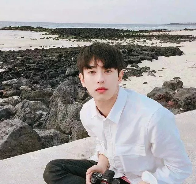 最新男生QQ头像精选推荐与流行趋势解析